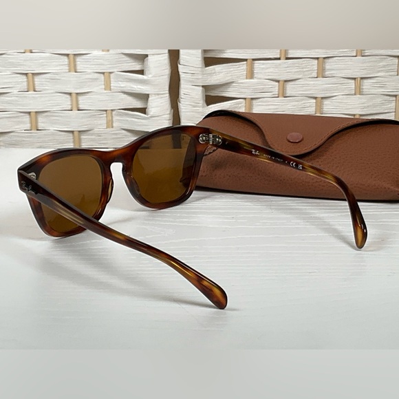 Ray Ban Laramie Sunglasses Polished Striped Havana- B-15 Brown RB2201 - Picture 5 of 10